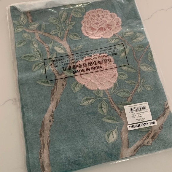 Annie Selke Jolie Embroidered Blue Decorative Pillow Cover 16” X 24” Brand New